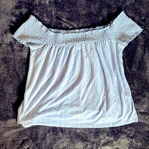 American Eagle Outfitters Off The Shoulders Blouse